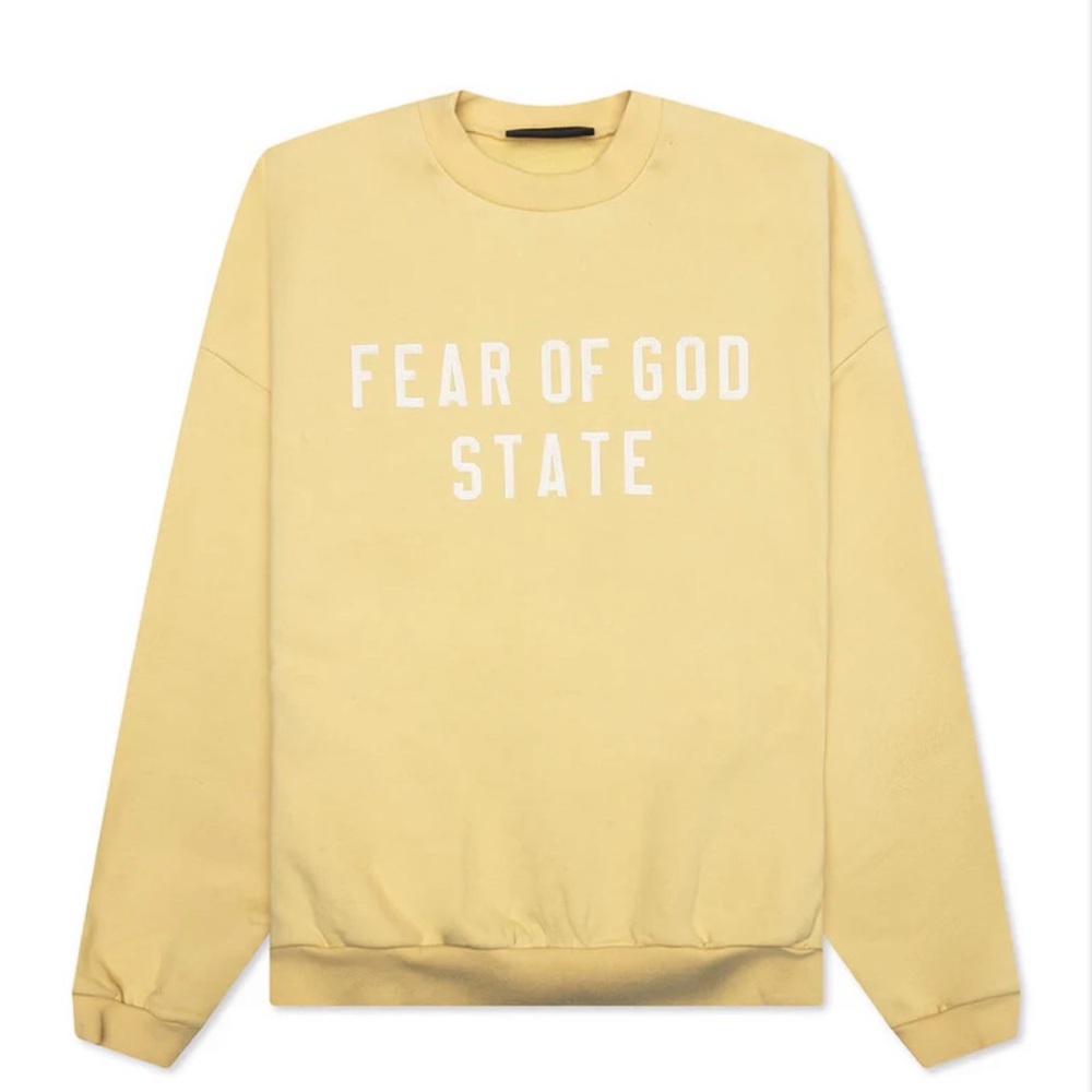FEAR OF GOD ESSENTIALS Crewneck in Light Yellow - Picture 1 of 3